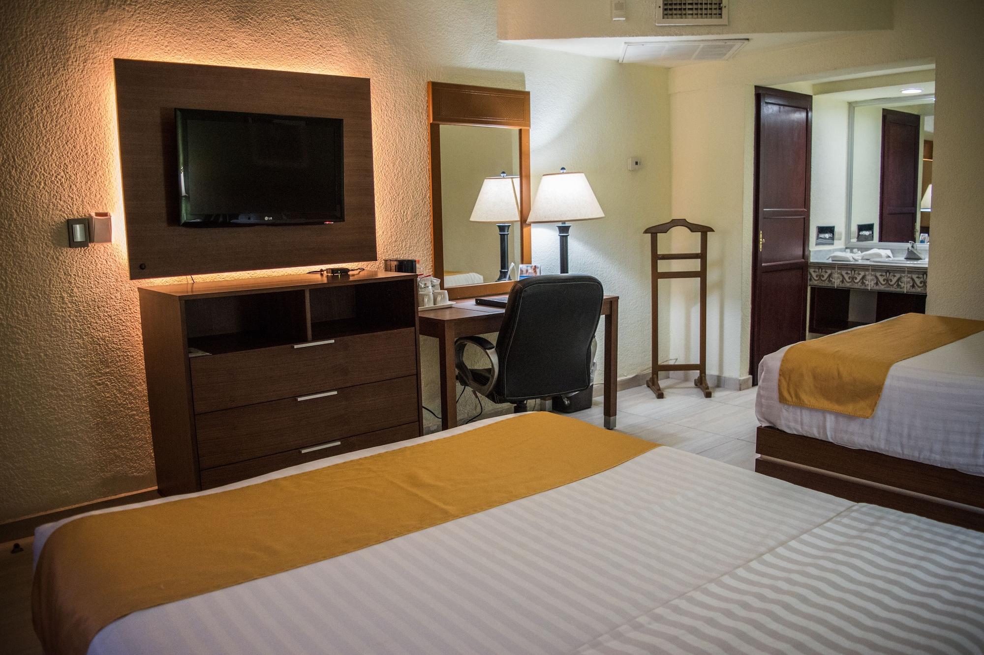 Quality Inn Ciudad Obregón Buitenkant foto