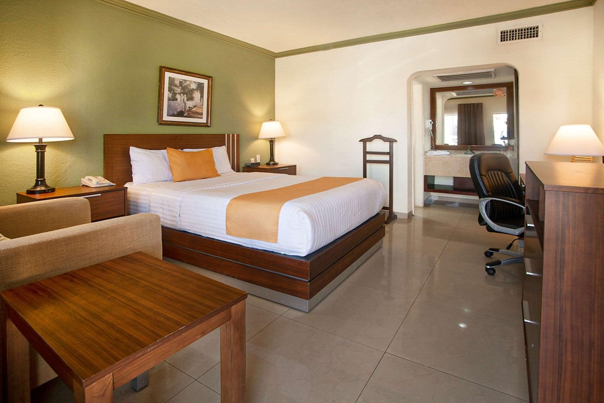 Quality Inn Ciudad Obregón Buitenkant foto