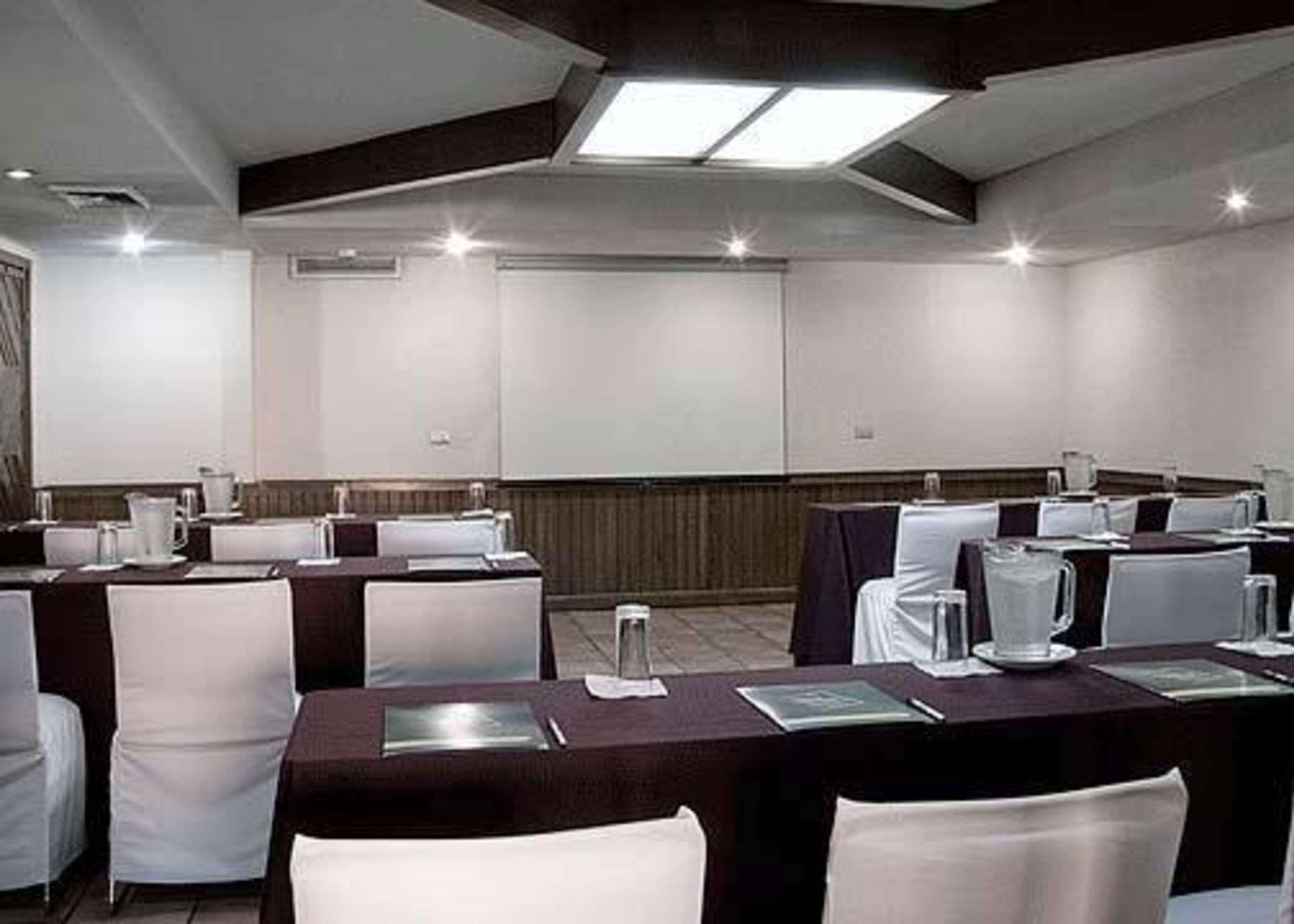 Quality Inn Ciudad Obregón Buitenkant foto